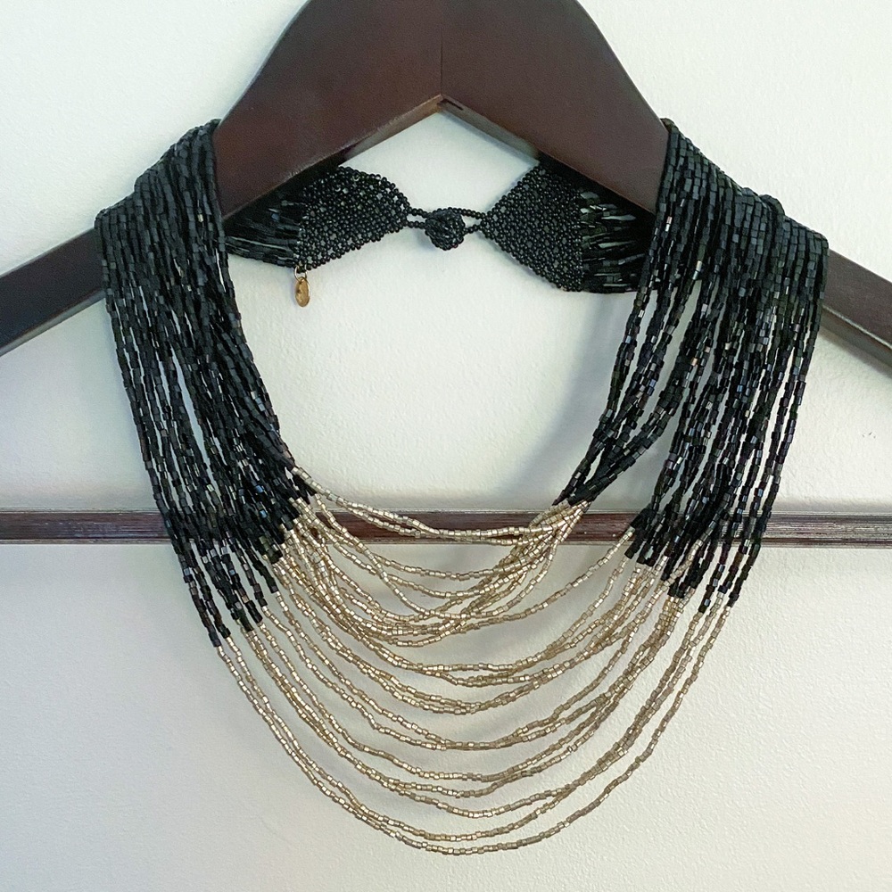 NWOT Glamorous Beaded Statement Necklace